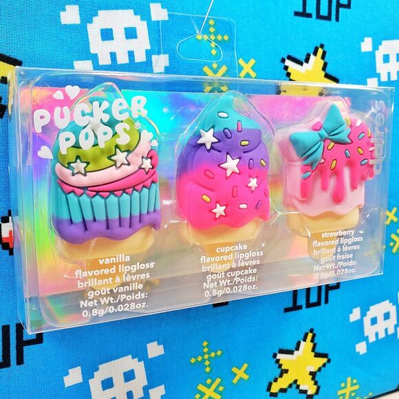 Claires Ice Cream Cone Pucker Pops Lip Gloss Vanilla Cupcake and Strawberry Set - Picture 2 of 7